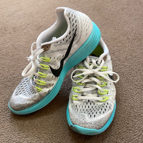 Nike Lunartempo running sneakers - women’s 8 - Picture 1 of 6